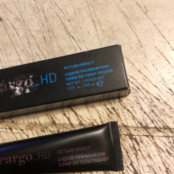 Cargo HD. Liquid foundation - Picture 7 of 8